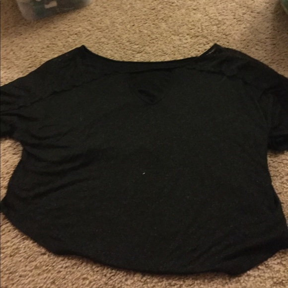 A sparkly croptop - Picture 4 of 4